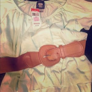 Adorable girl’s blouse and belt!
